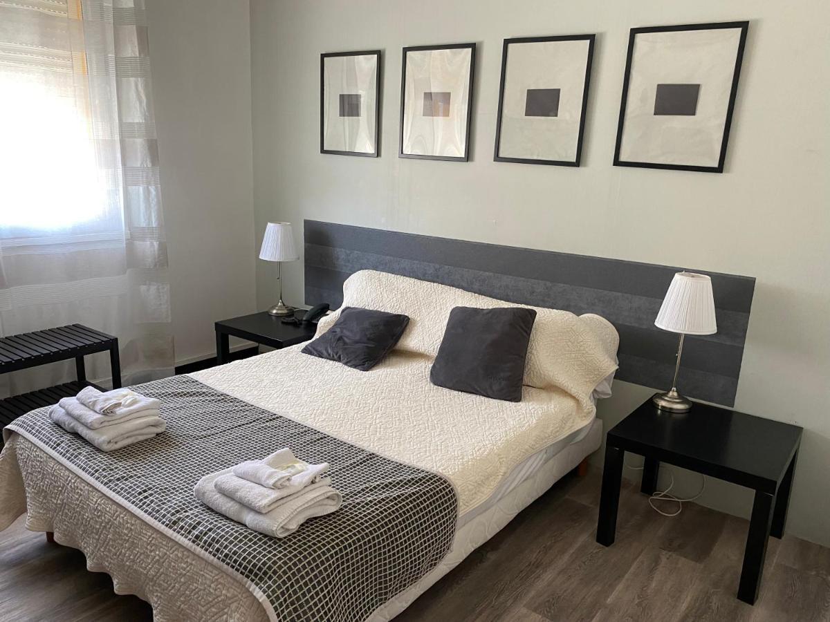 Mèze Hotel De Thau מראה חיצוני תמונה